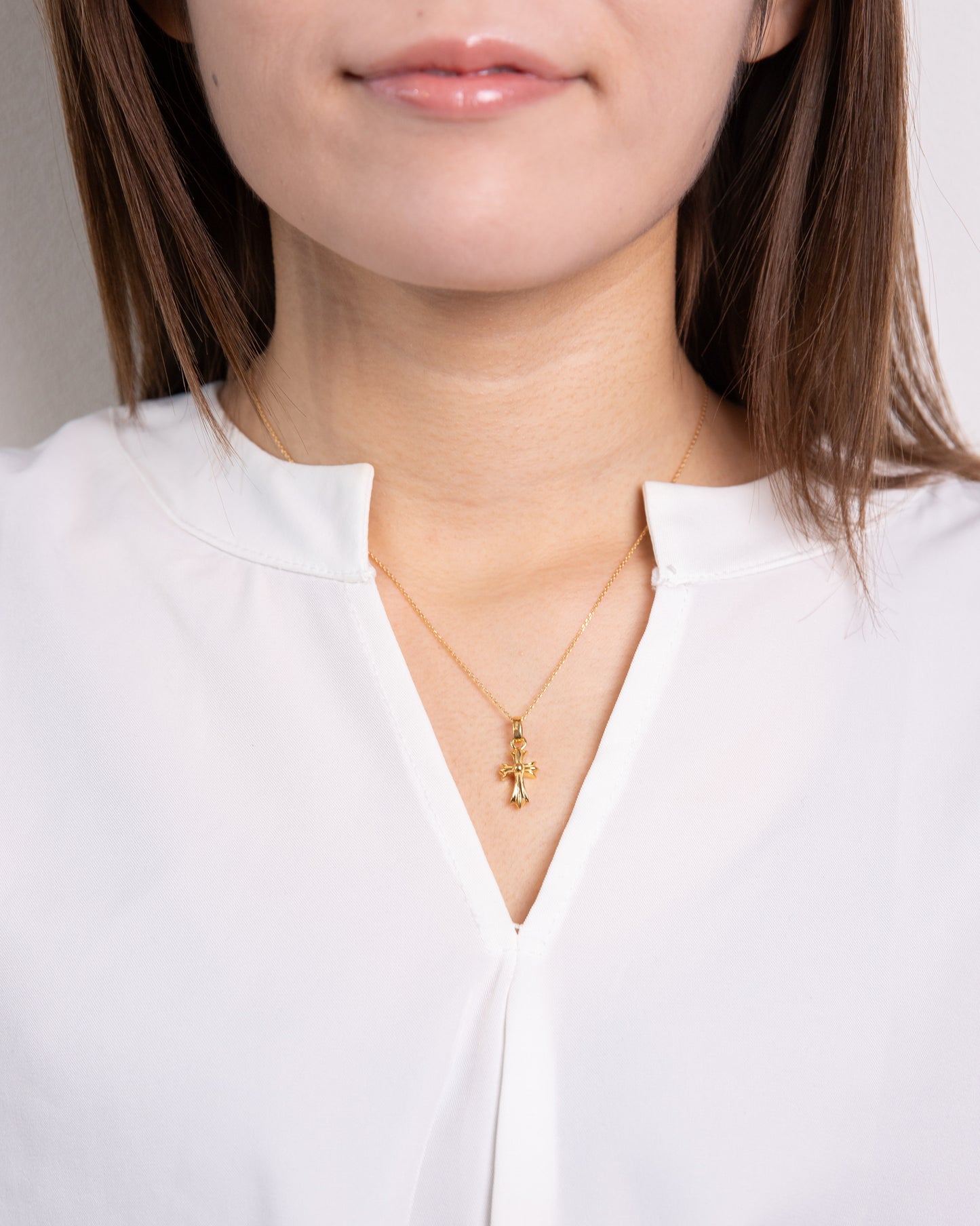 K18YG ベビー クロス ネックレス
