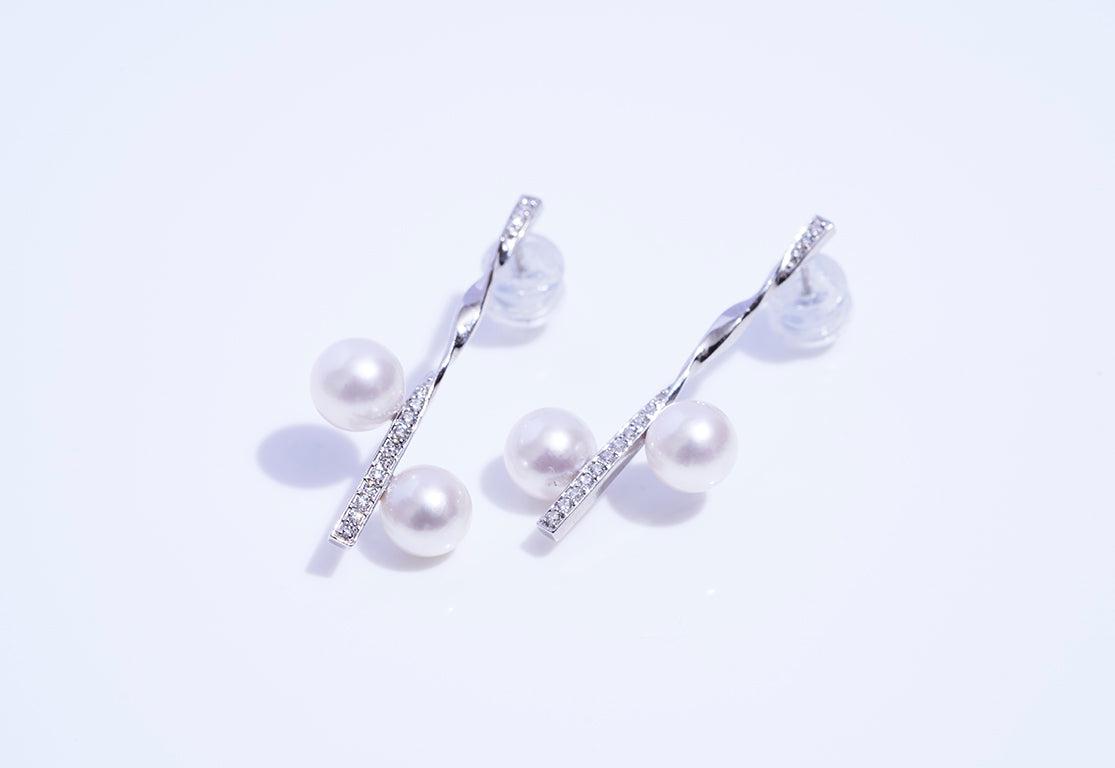 PT900 or K18YG ダイヤ/アコヤパール ピアス -ChériB-