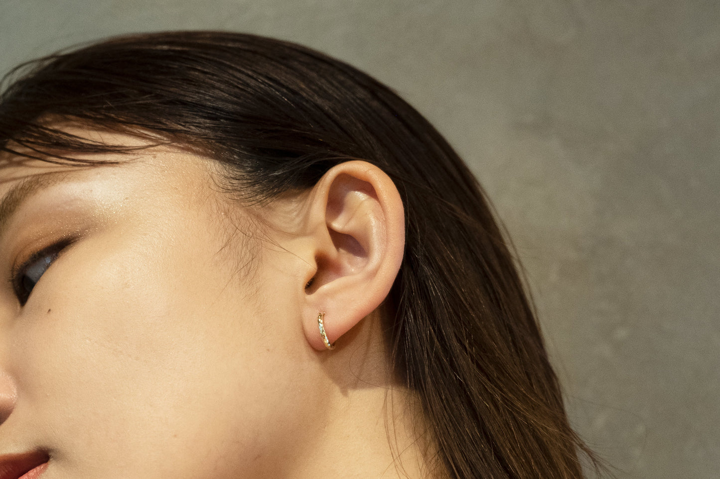 LAKAS K18YG hoop earring (single)