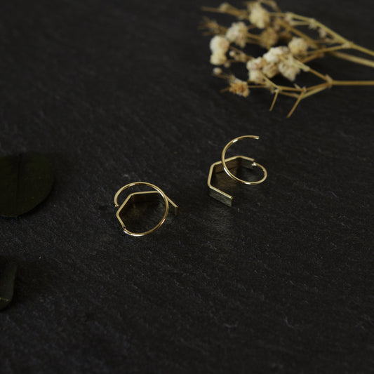 moca K10YG 地金ピアス