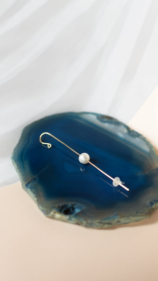 LAKAS K18YG Akoya pearl ear wrap pierce